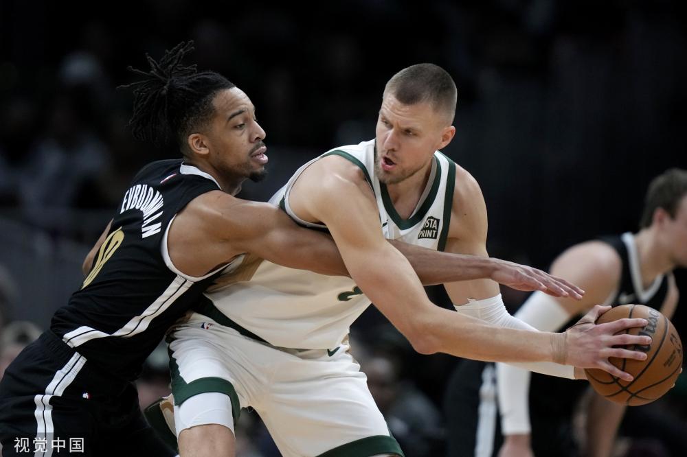 又拥有足球 又拥有足球