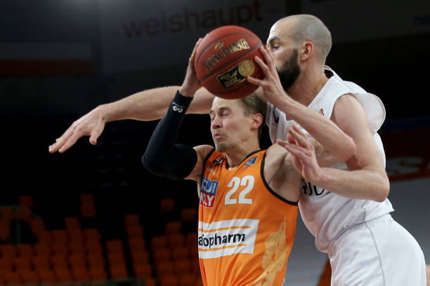 阵的深度对 阵的深度对